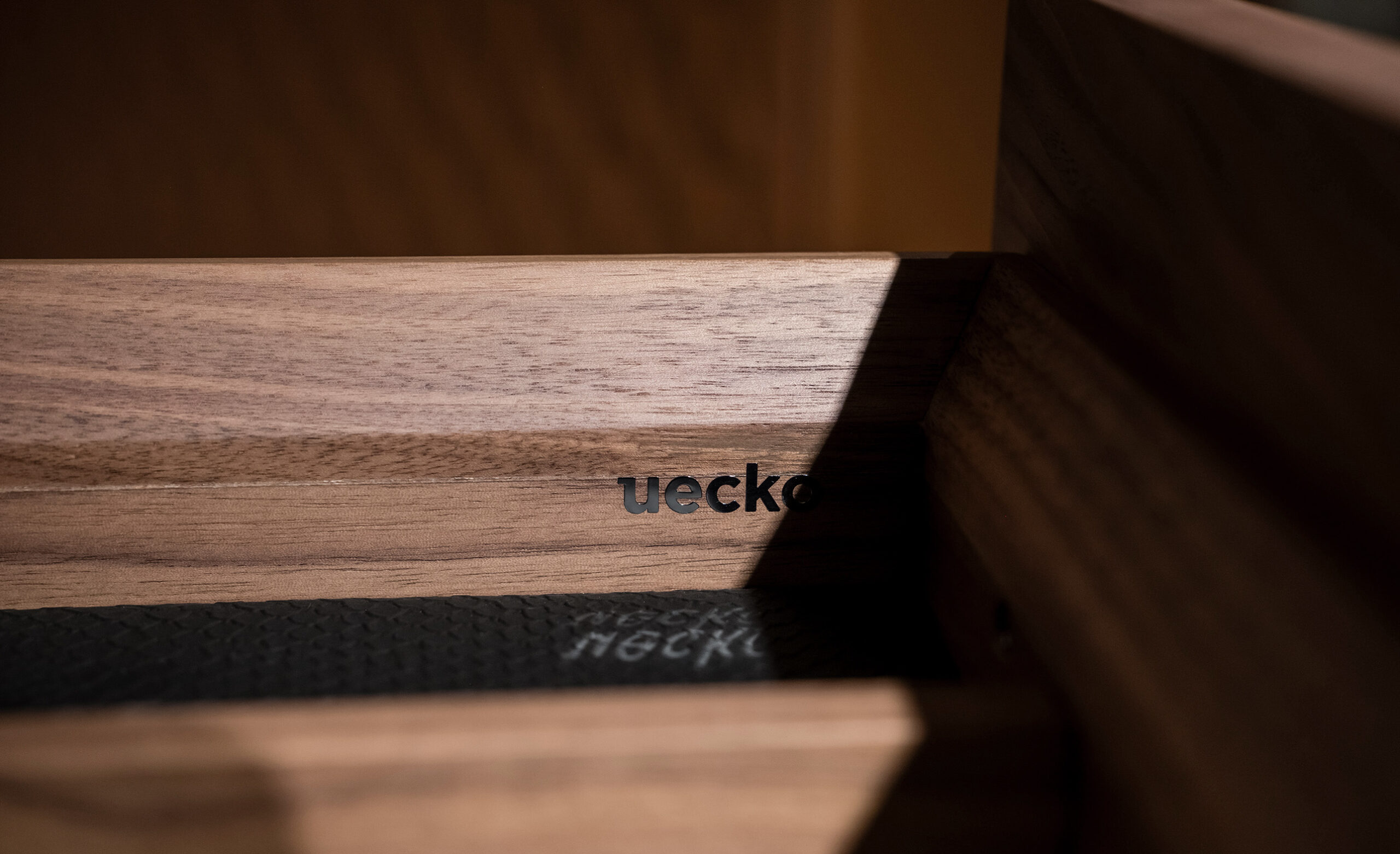 Armarios exclusivos y vestidores de lujo | Uecko Barcelona